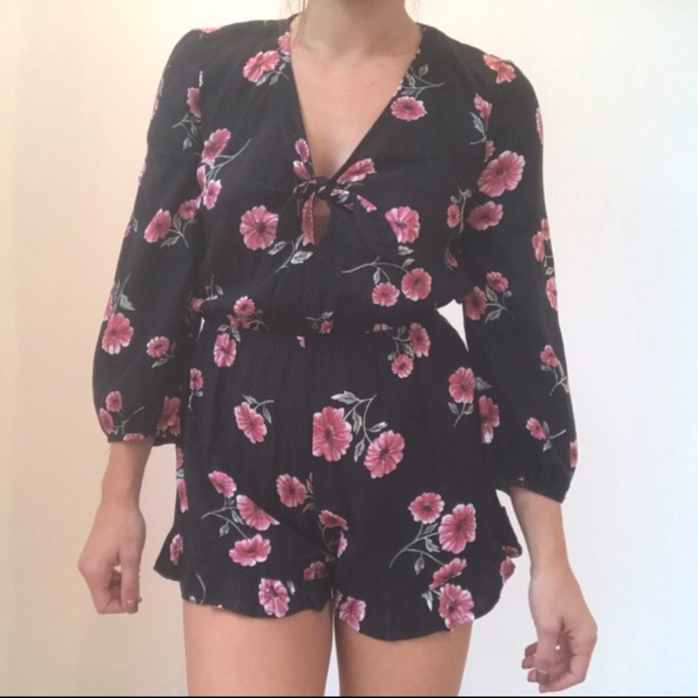 Floral Romper with Front Tie - Picture 2 of 5